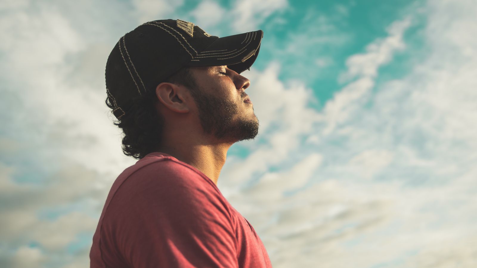 Last van stress? Deze ademhalingsoefening van de Navy SEALs gaat je helpen