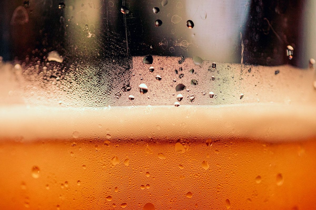 Hoelang mag bier in de vriezer? De gouden regels voor een koud biertje